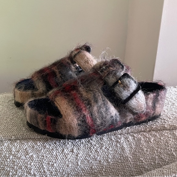 ❌SOLD❌Old Céline Mohair Slides - Picture 5 of 8